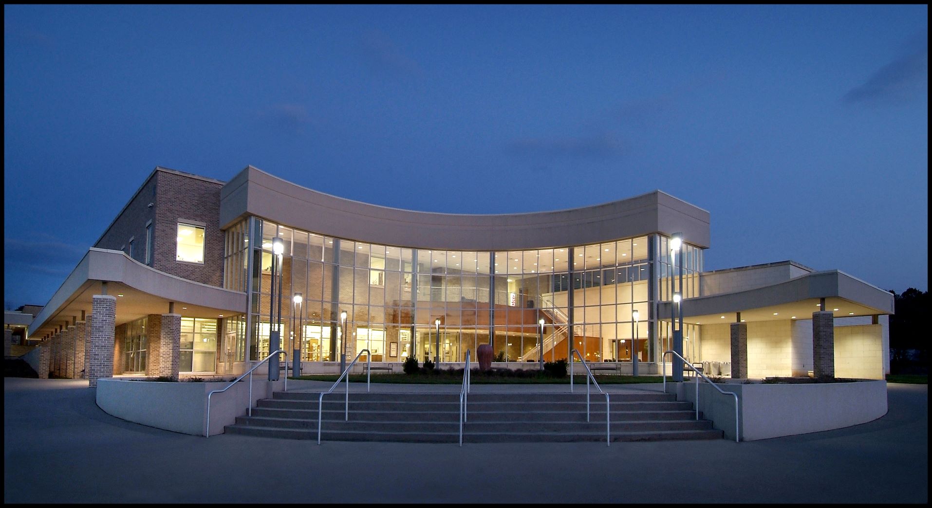 Building H is home to the healthcare courses on GNTC’s Floyd County Campus. 