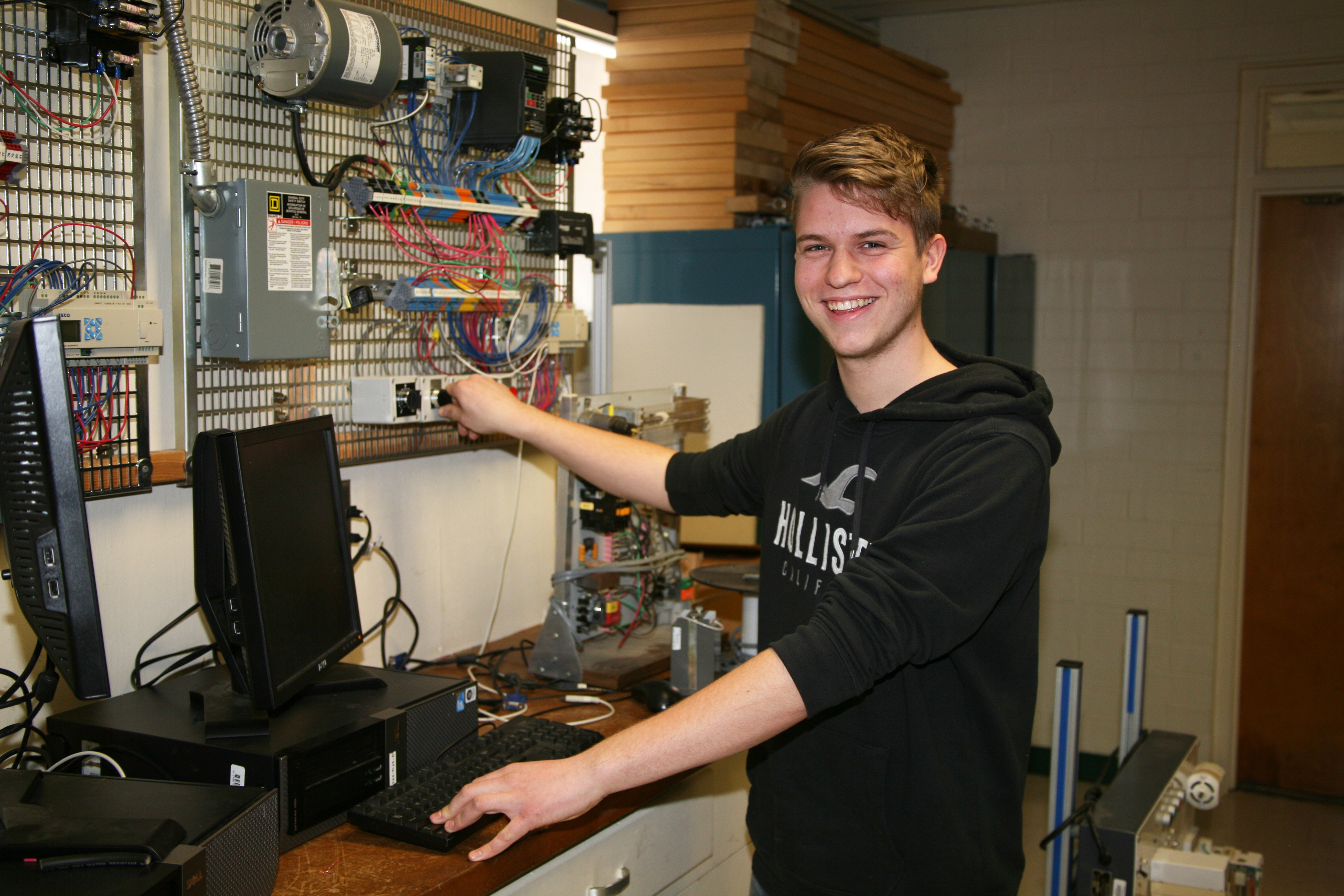 Jan Gaertner is serving an internship at Georgia Northwestern Technical College and is currently fulfilling an electronics technician apprenticeship in Germany with Hans Sporer GmbH in Rosenheim.