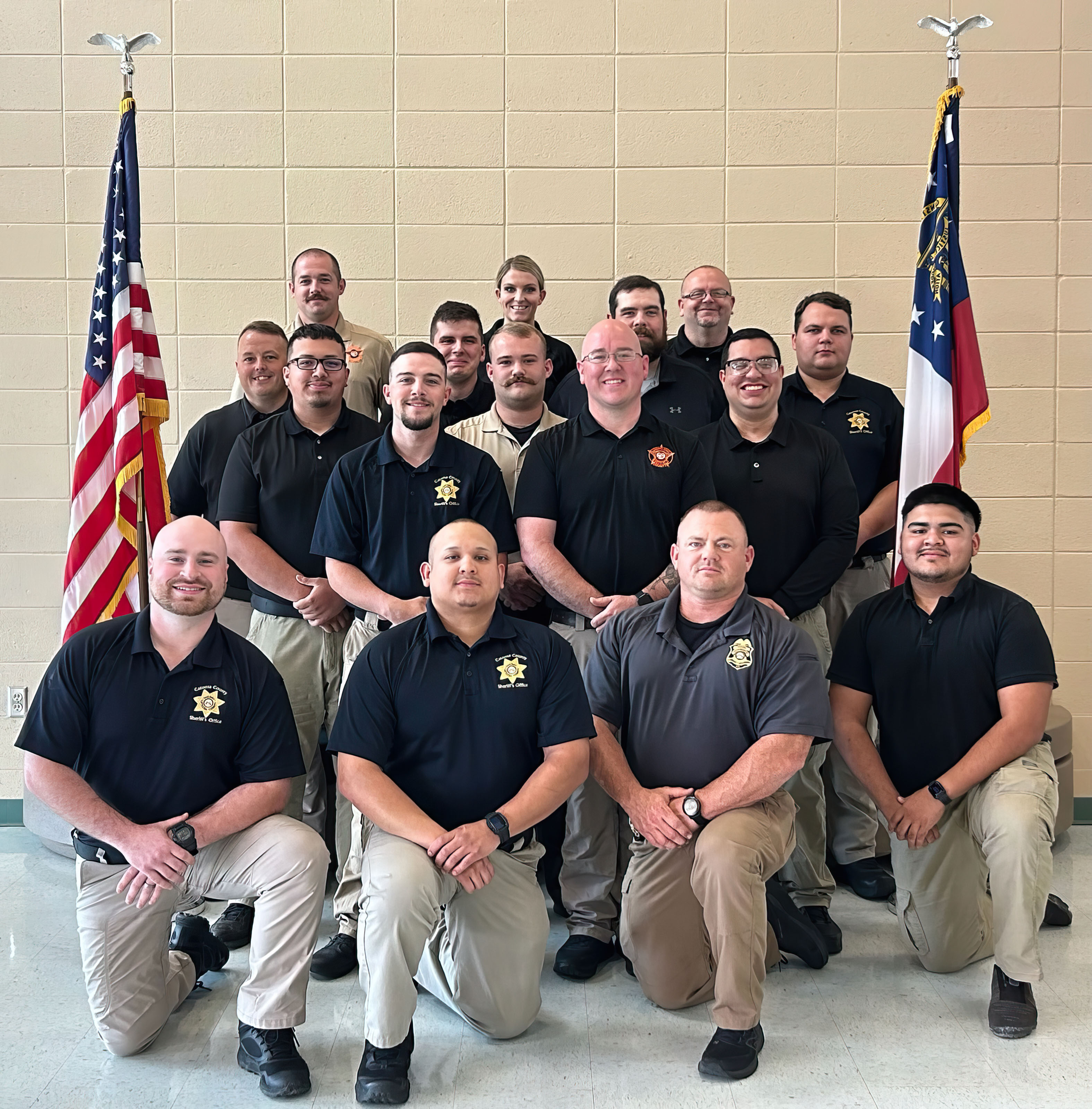 (From left, kneeling) Colton Stooksbury, Juan Padilla, Johnny Holder, Jose Orellana; (second row) Austin Rainwater, Floyd Loftis, Andres Martinez; (third row) Arnold Rodriguez, Austin Watkins; (fourth row) Kenny Wilson, Dakota Morgan, Nicholas Chafin, Bryce Walker; (back row) Shaw Scott, Megan Powers and Randall Windom.