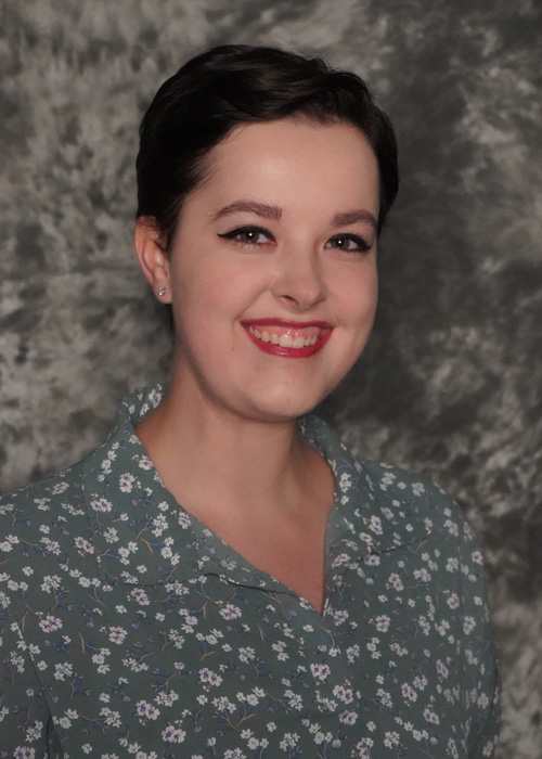 Caroline Craven headshot