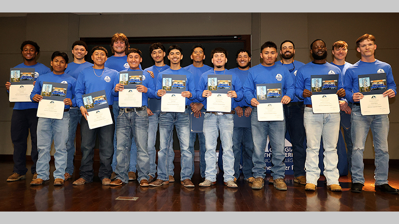 Lineworker graduation spring 26