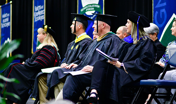 Faculty & Staff